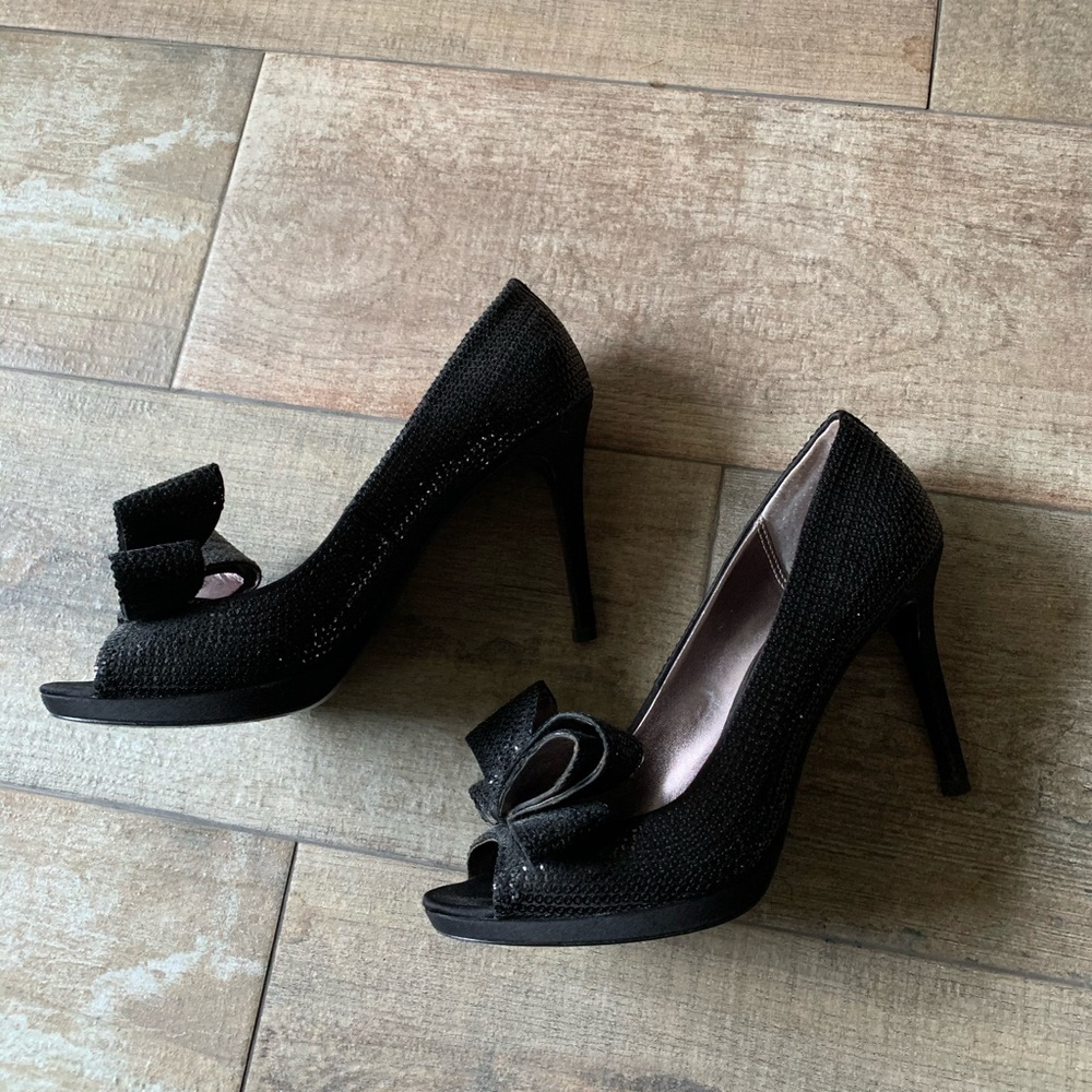 Moda Black Satin and Sequin Bow Peep Toe Heels - Picture 5 of 7